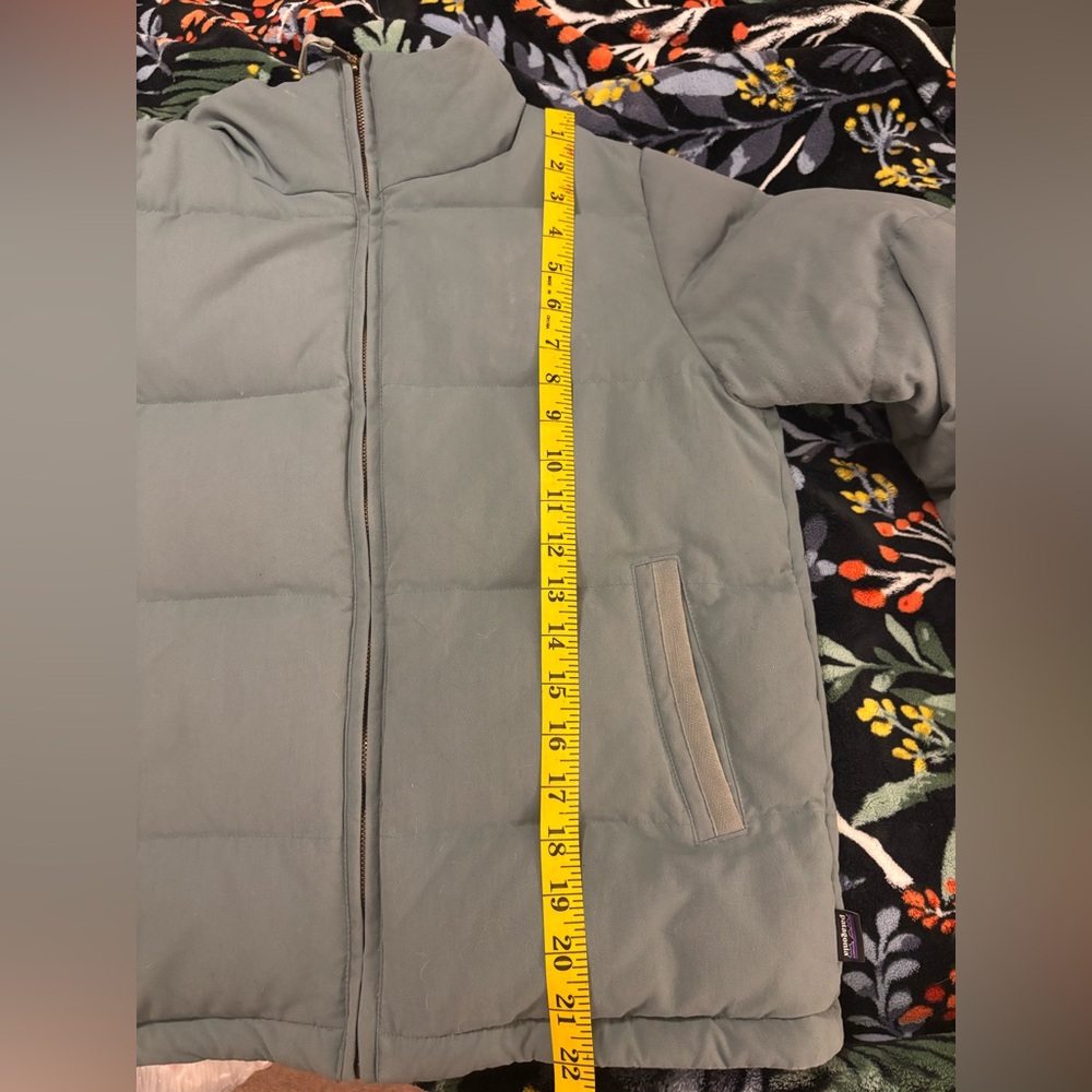 Patagonia Women's Puffer Down Blend Jacket in Light Blue - Picture 10 of 14